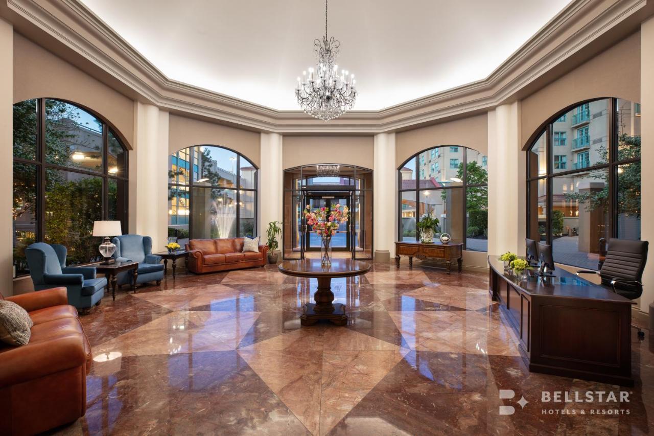 The Royal Kelowna - Bellstar Hotels & Resorts Exteriör bild
