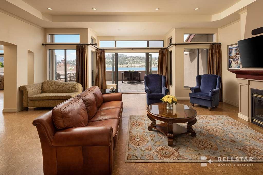 The Royal Kelowna - Bellstar Hotels & Resorts Rum bild