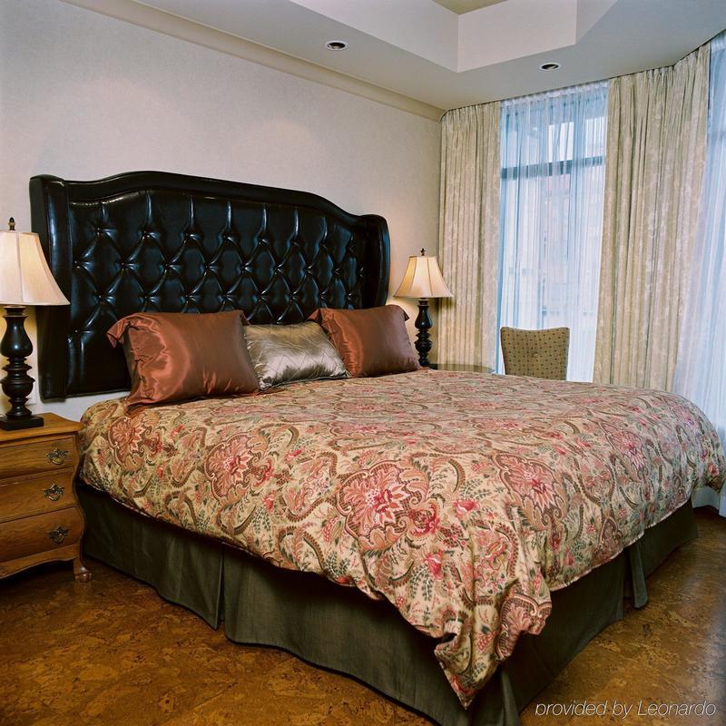 The Royal Kelowna - Bellstar Hotels & Resorts Rum bild
